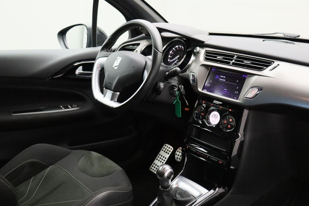 DS DS 3 1.2 PureTech Business thumbnail 15