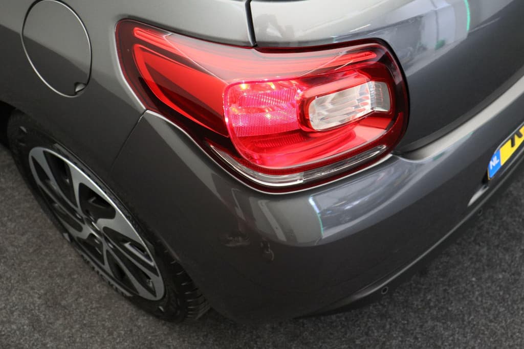 DS DS 3 1.2 PureTech Business thumbnail 17