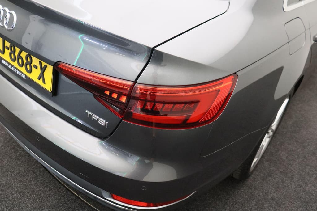 Audi A4 Limousine 1.4 TFSI S-Line Sport thumbnail 32