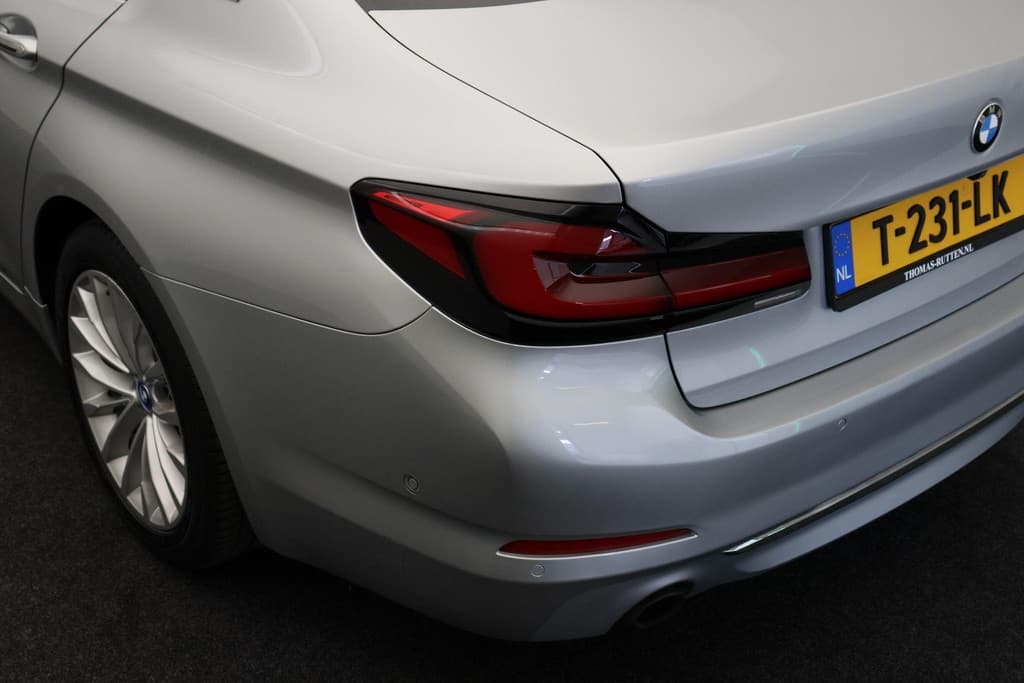 BMW 5 Serie 530e iPerformance High Executive thumbnail 18