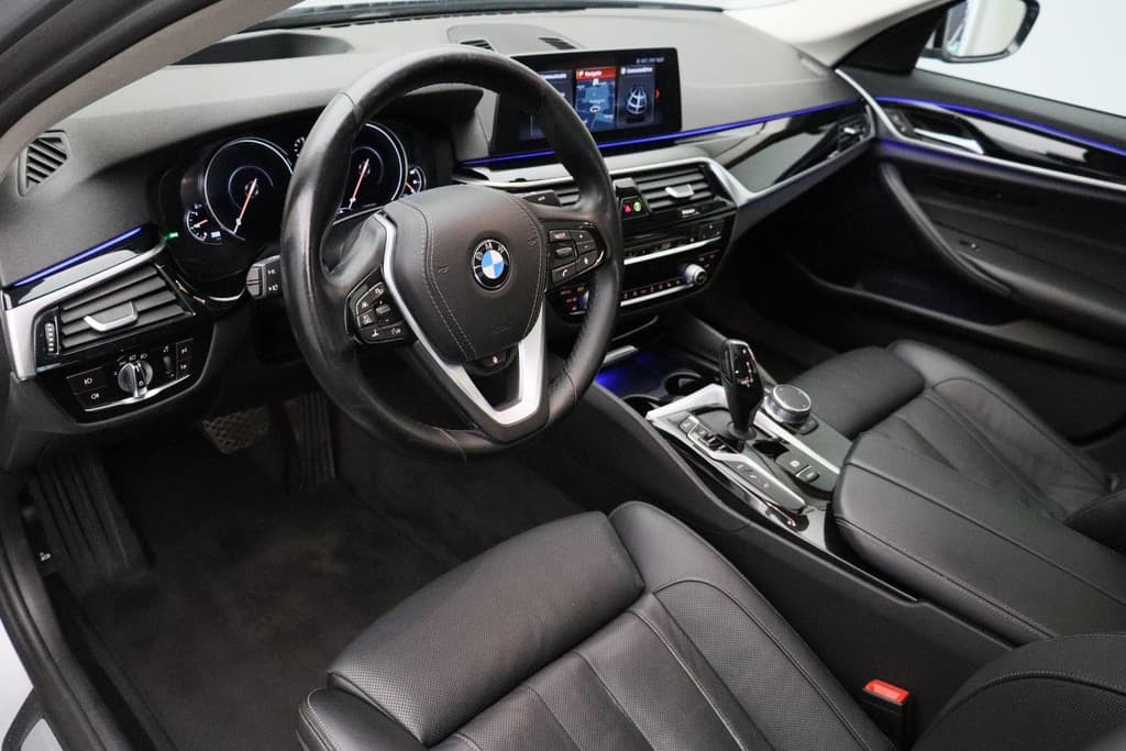 BMW 5 Serie 530e iPerformance High Executive thumbnail 23