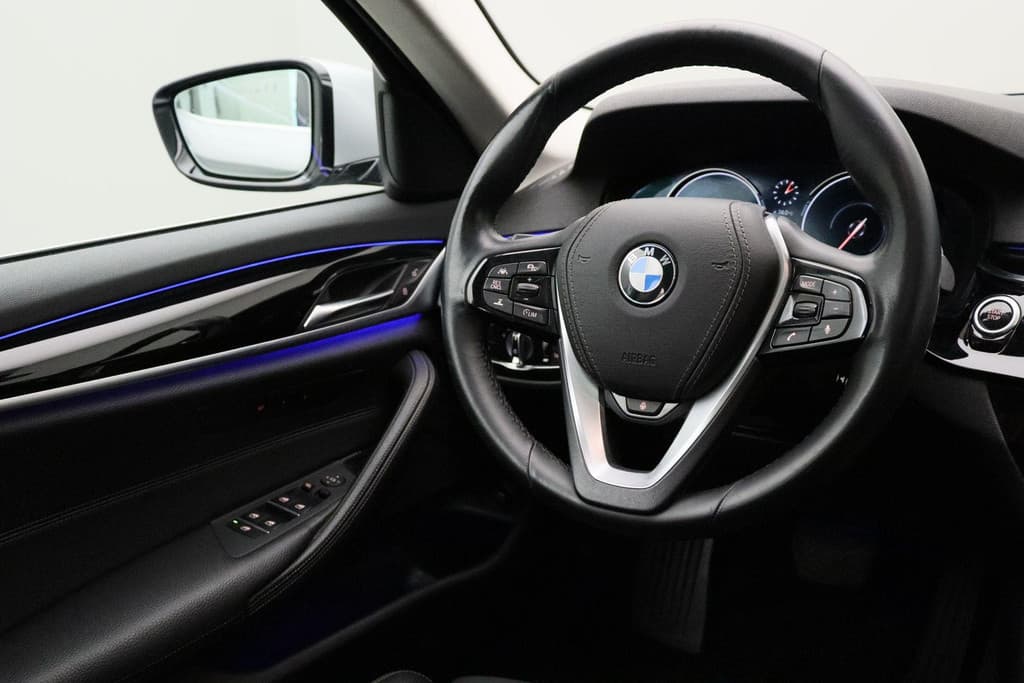 BMW 5 Serie 530e iPerformance High Executive thumbnail 28