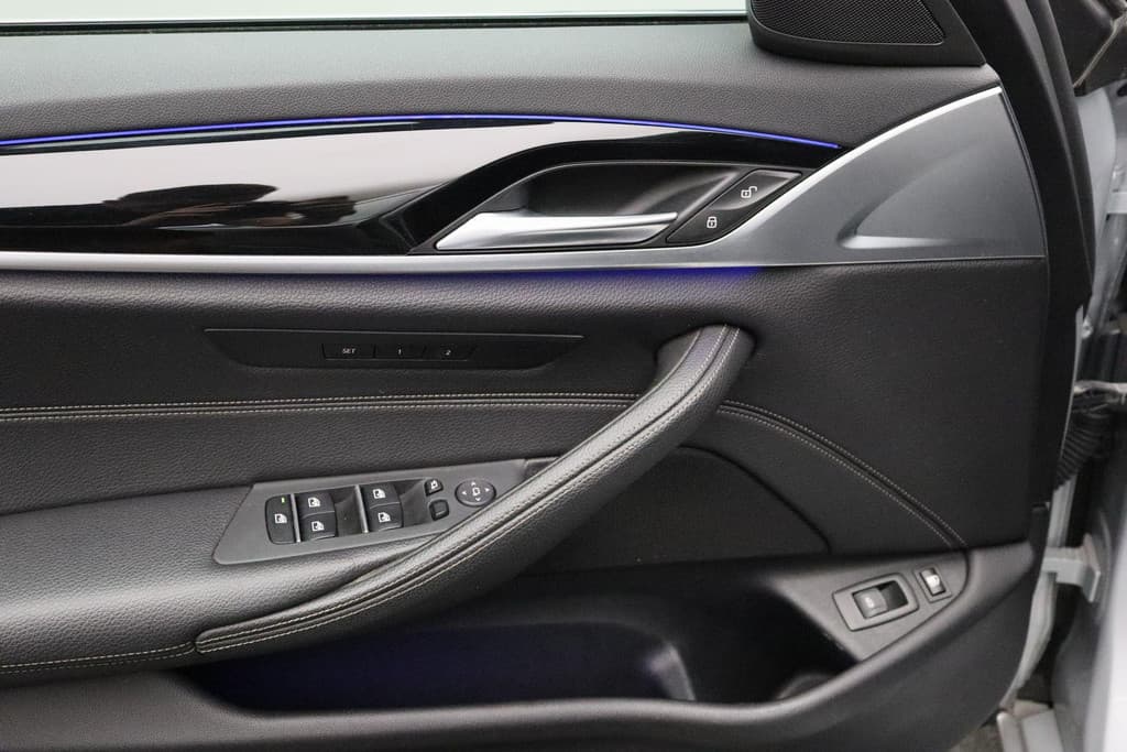 BMW 5 Serie 530e iPerformance High Executive thumbnail 32