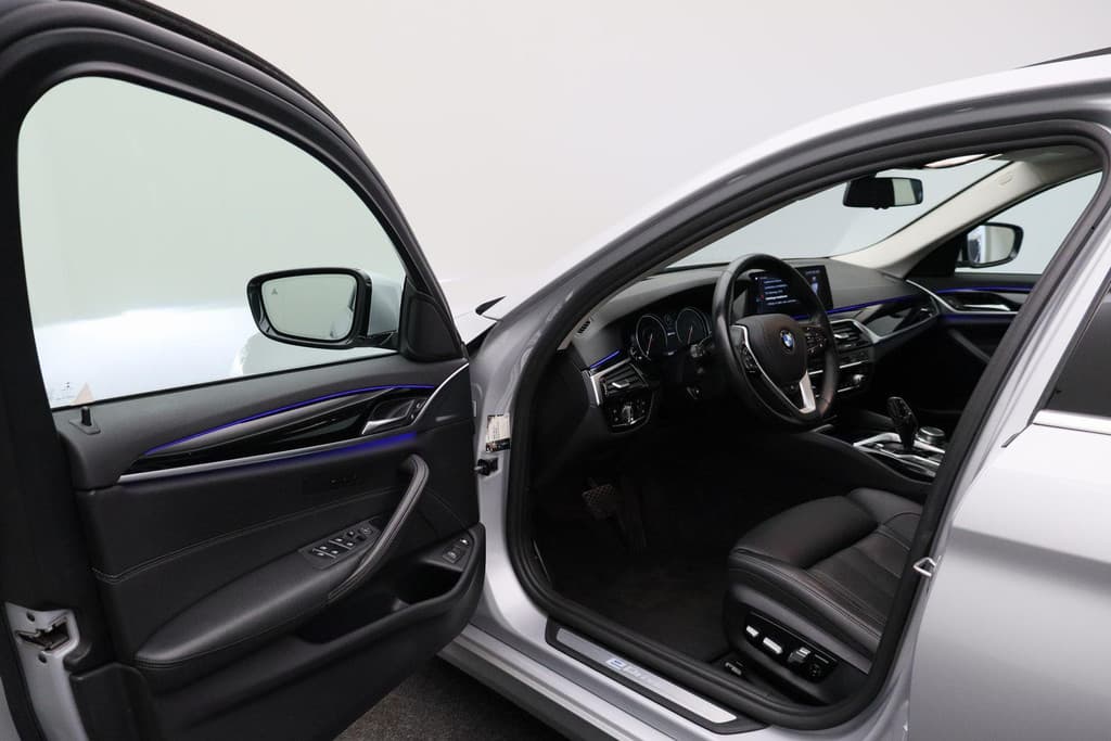BMW 5 Serie 530e iPerformance High Executive thumbnail 6