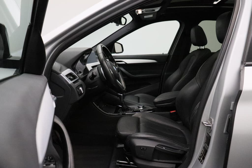 BMW X1 xDrive20i High Executive thumbnail 19