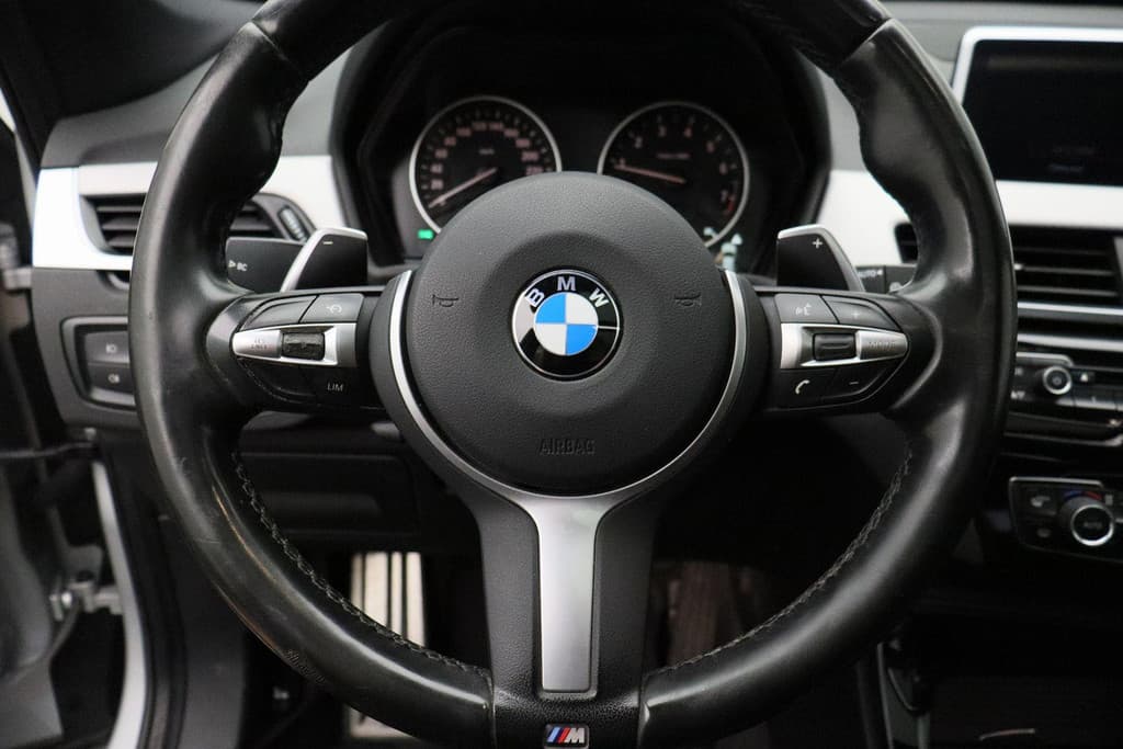 BMW X1 xDrive20i High Executive thumbnail 24