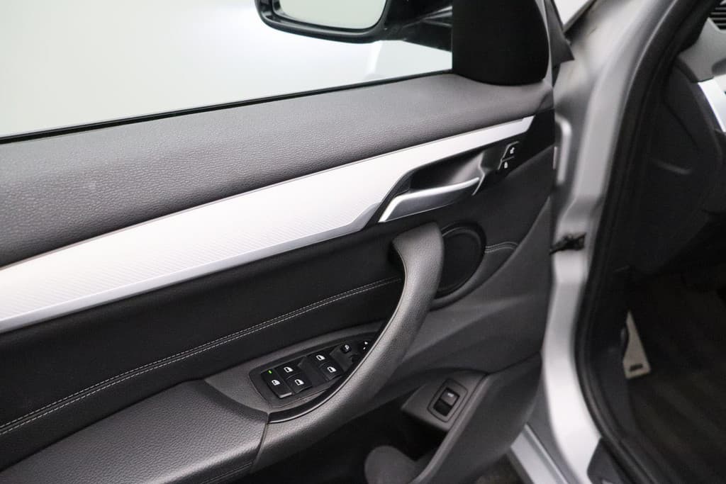 BMW X1 xDrive20i High Executive thumbnail 26