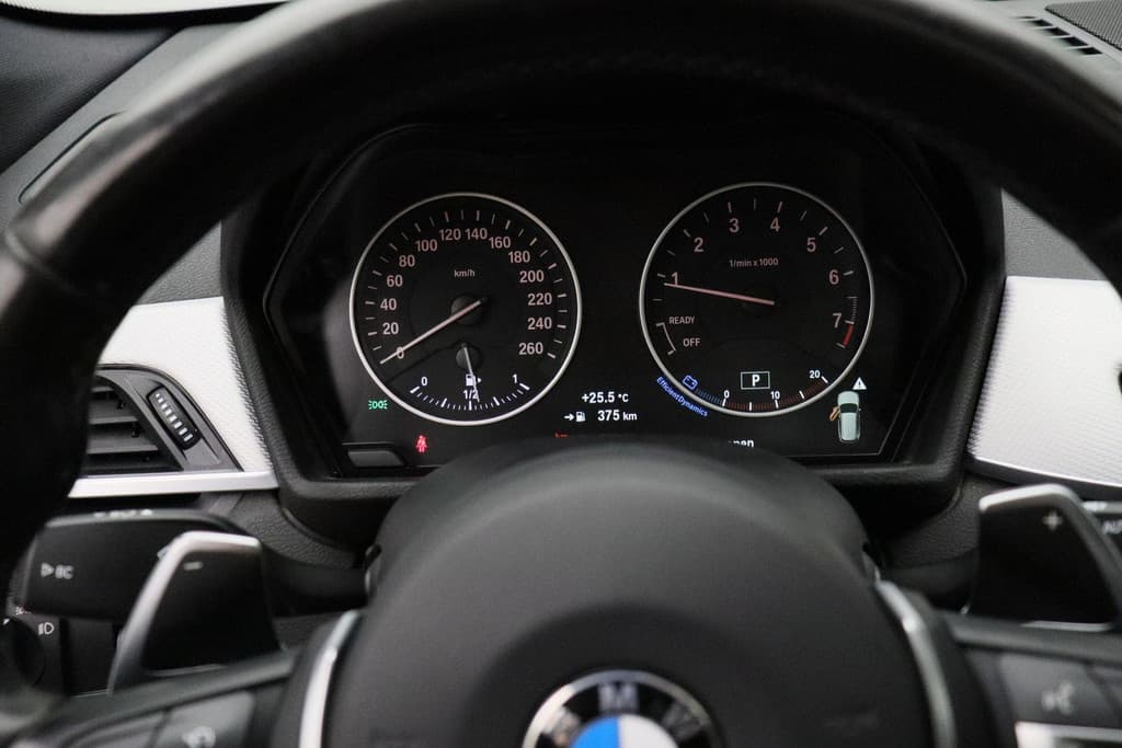 BMW X1 xDrive20i High Executive thumbnail 32