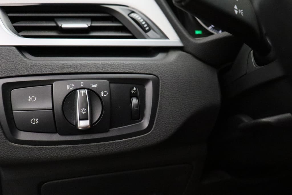 BMW X1 xDrive20i High Executive thumbnail 33