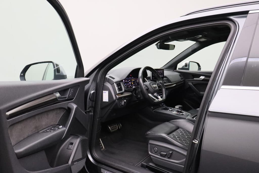 Audi Q5 3.0 TFSI SQ5 quattro thumbnail 2