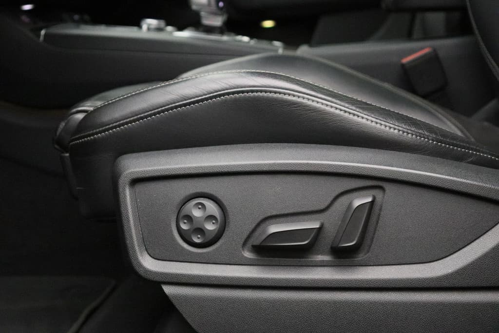 Audi Q5 3.0 TFSI SQ5 quattro thumbnail 16