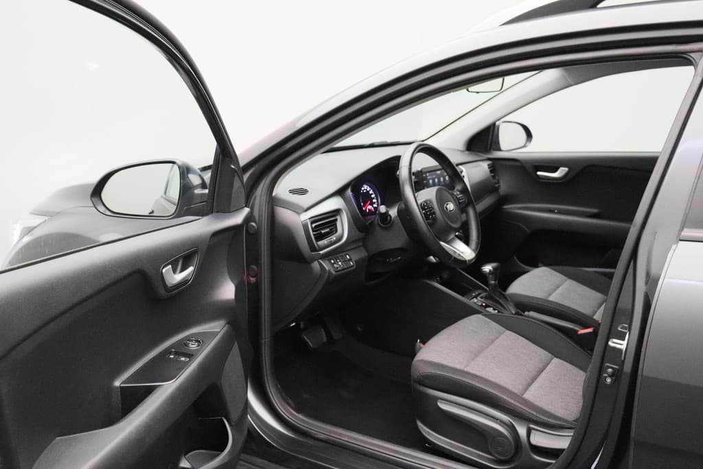 Kia Stonic 1.0 T-GDi DynamicLine thumbnail 2