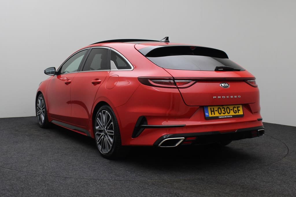 Kia ProCeed 1.6 T-GDI GT thumbnail 7