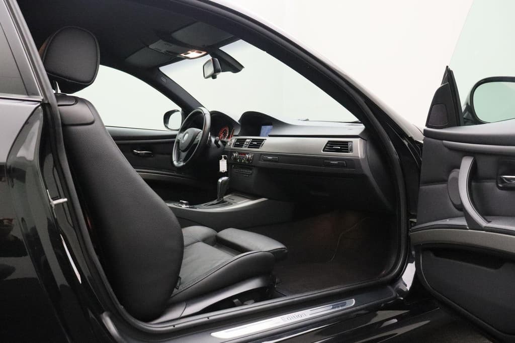 BMW 3 Serie Coupe 325i Business Line Sport thumbnail 38