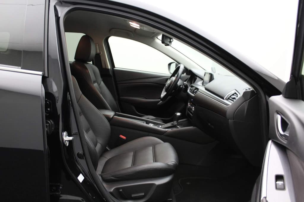 Mazda 6 Sportbreak 2.2D SkyActiv-D 175 GT-M thumbnail 14