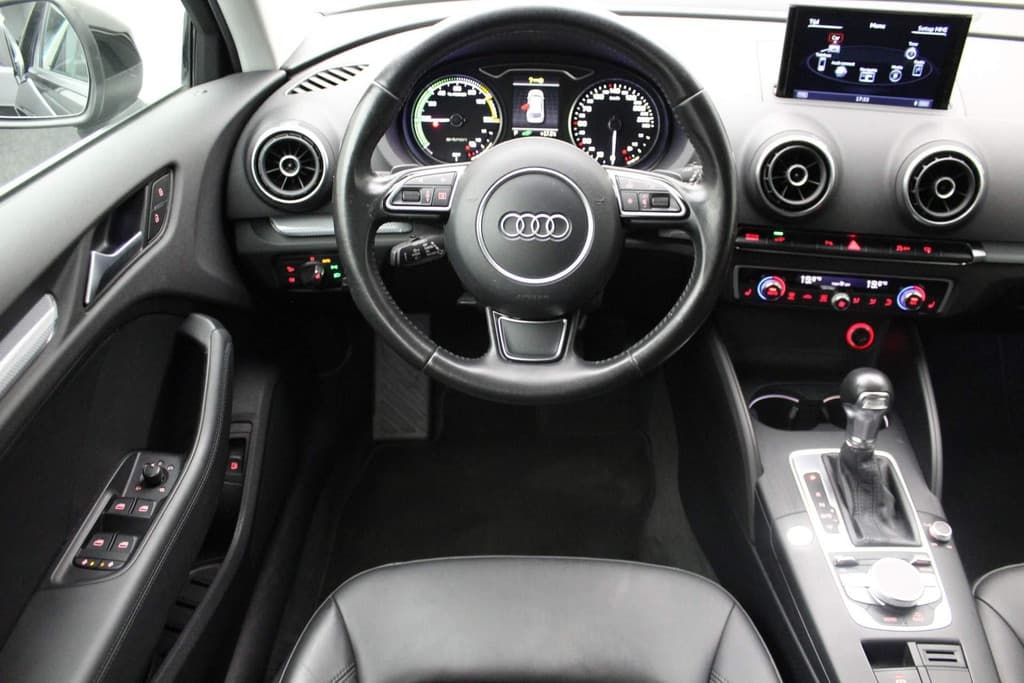 Audi A3 Sportback 1.4 e-tron PHEV Attraction Pro Line plus thumbnail 2