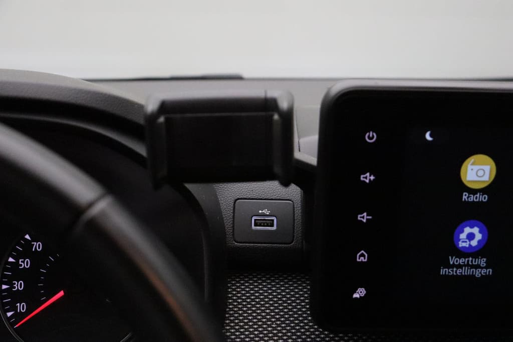 Dacia SANDERO Stepway 1.0 TCe 100 Bi-Fuel Comfort thumbnail 28