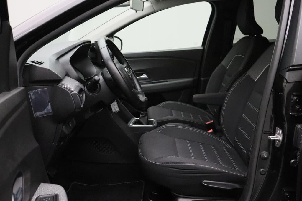 Dacia SANDERO Stepway 1.0 TCe 100 Bi-Fuel Comfort thumbnail 8