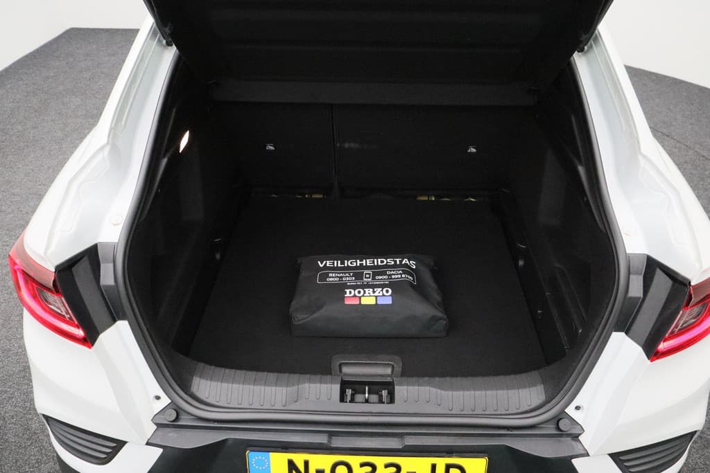 Renault Arkana 1.6 E-Tech Hybrid 145 R.S. Line thumbnail 18