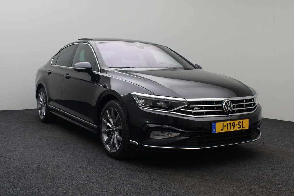 Volkswagen Passat 2.0 TSI R-Line Business + thumbnail 17