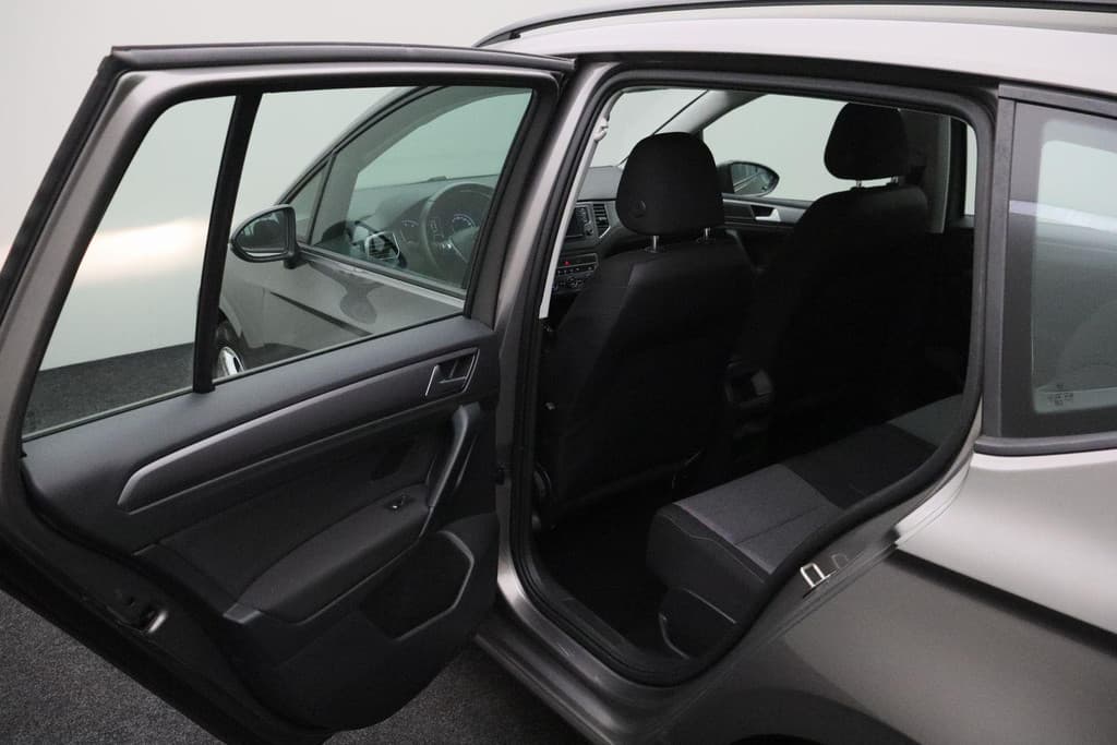 Volkswagen Golf Sportsvan 1.2 TSI Business Edition thumbnail 12