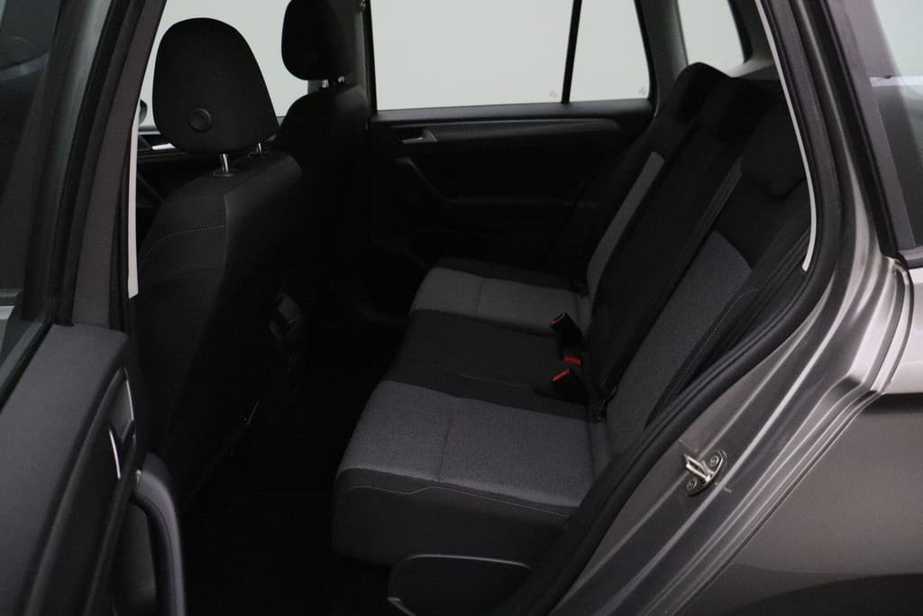 Volkswagen Golf Sportsvan 1.2 TSI Business Edition thumbnail 14