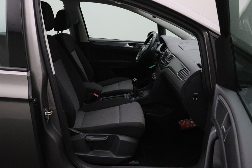 Volkswagen Golf Sportsvan 1.2 TSI Business Edition thumbnail 18