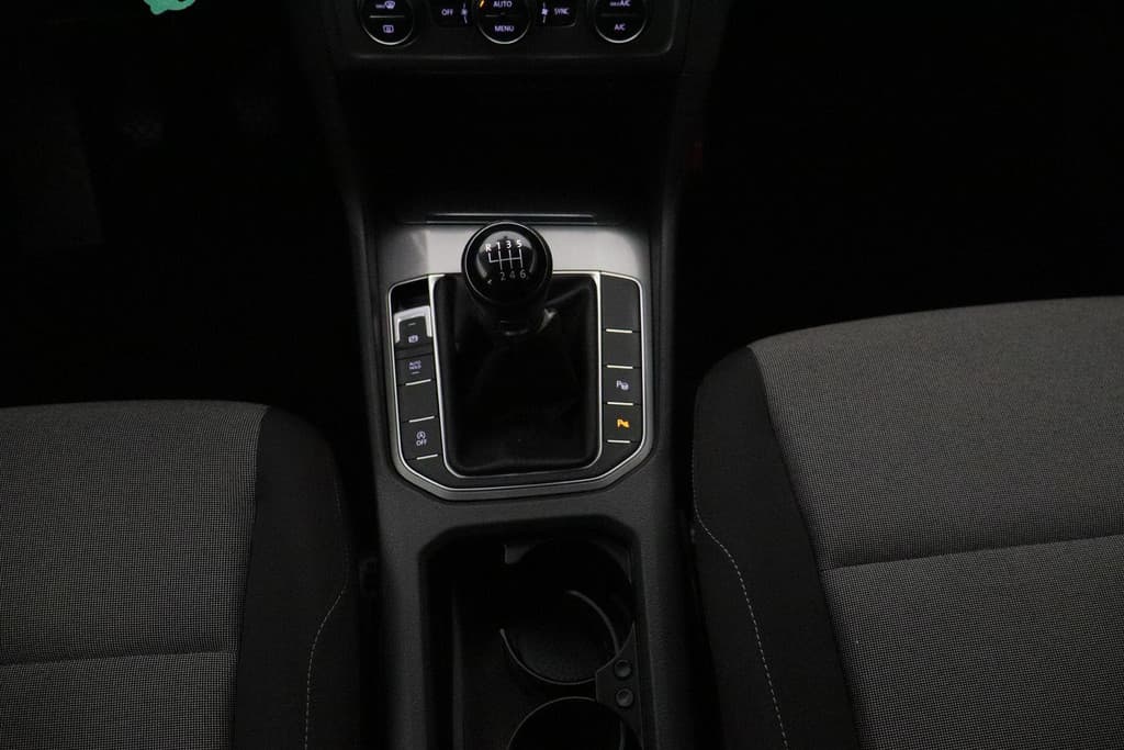 Volkswagen Golf Sportsvan 1.2 TSI Business Edition thumbnail 21