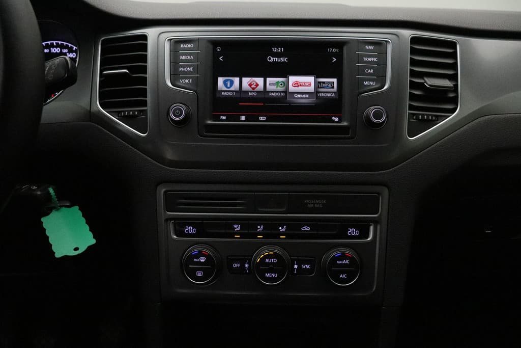 Volkswagen Golf Sportsvan 1.2 TSI Business Edition thumbnail 22