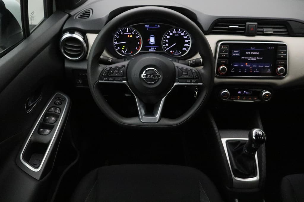 Nissan Micra 1.0 IG-T Acenta thumbnail 2