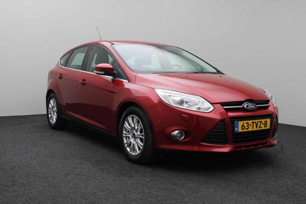 Ford Focus 1.0 EcoBoost Lease Titanium thumbnail 15