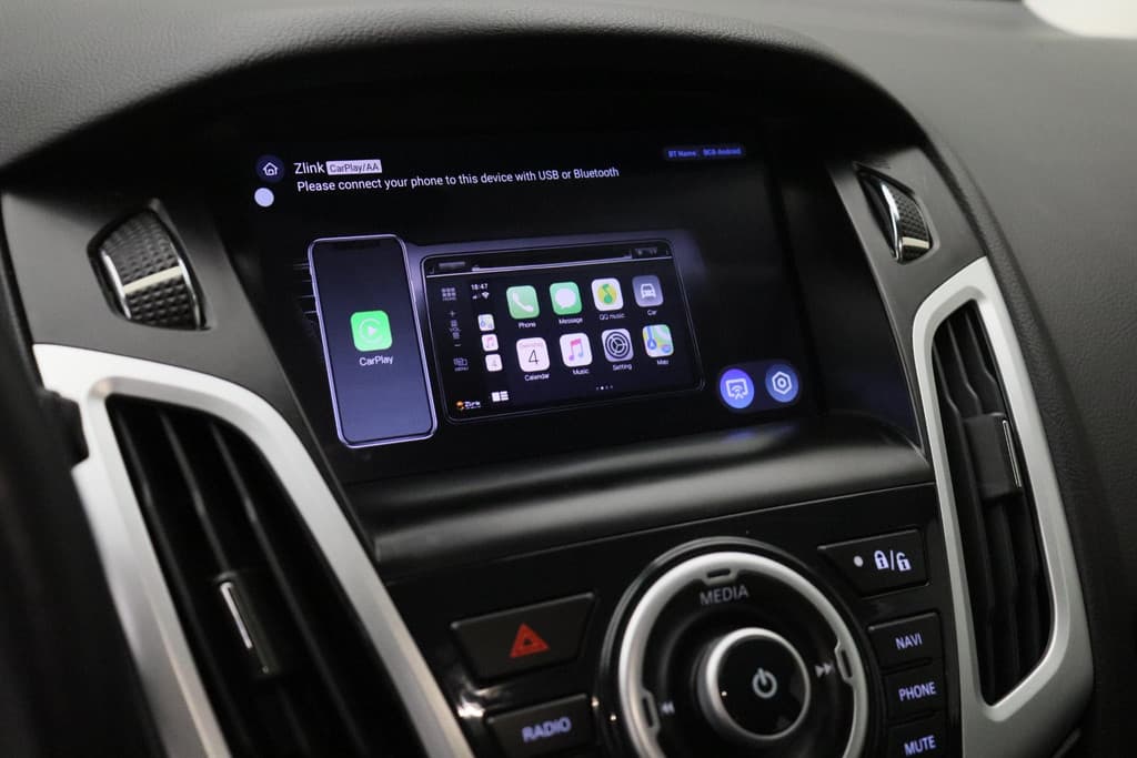 Ford Focus 1.0 EcoBoost Lease Titanium thumbnail 8