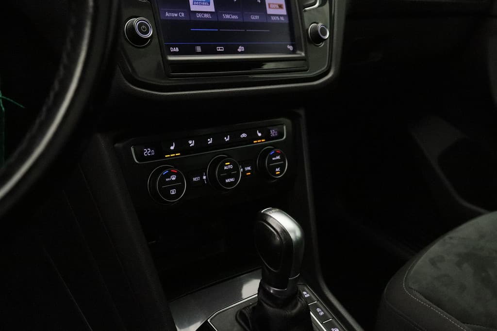 Volkswagen Tiguan 1.4 TSI ACT Connected Series thumbnail 23