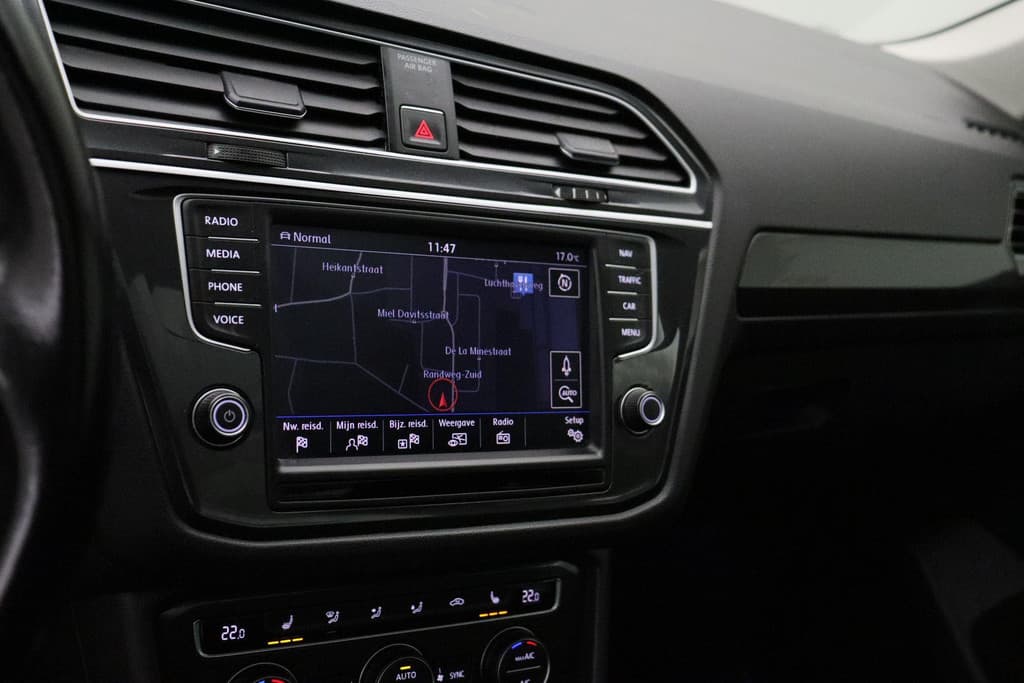 Volkswagen Tiguan 1.4 TSI ACT Connected Series thumbnail 26