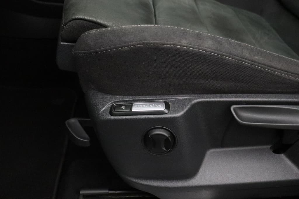 Volkswagen Tiguan 1.4 TSI ACT Connected Series thumbnail 8