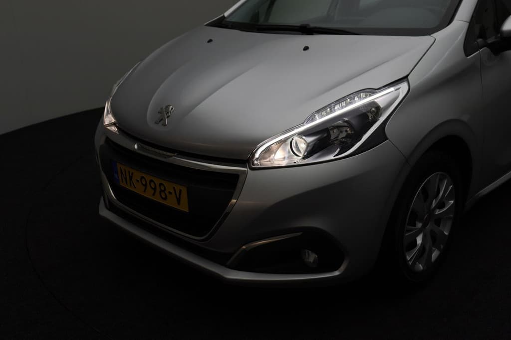Peugeot 208 1.2 PureTech Blue Lion thumbnail 32