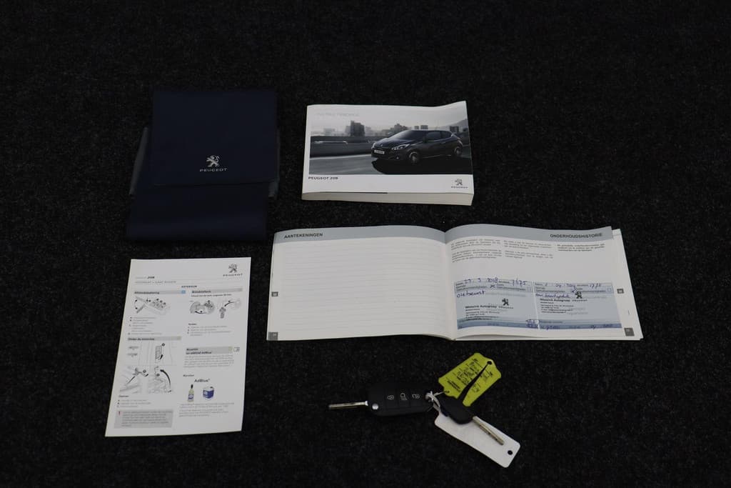 Peugeot 208 1.2 PureTech Blue Lion thumbnail 8