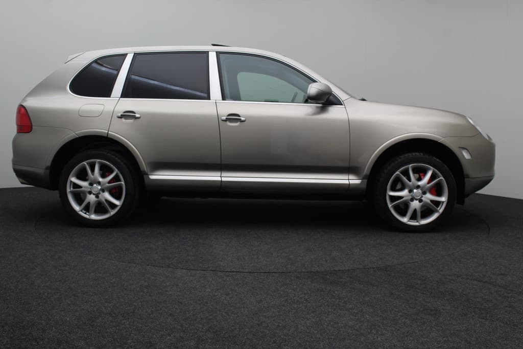Porsche Cayenne 4.5 S thumbnail 12