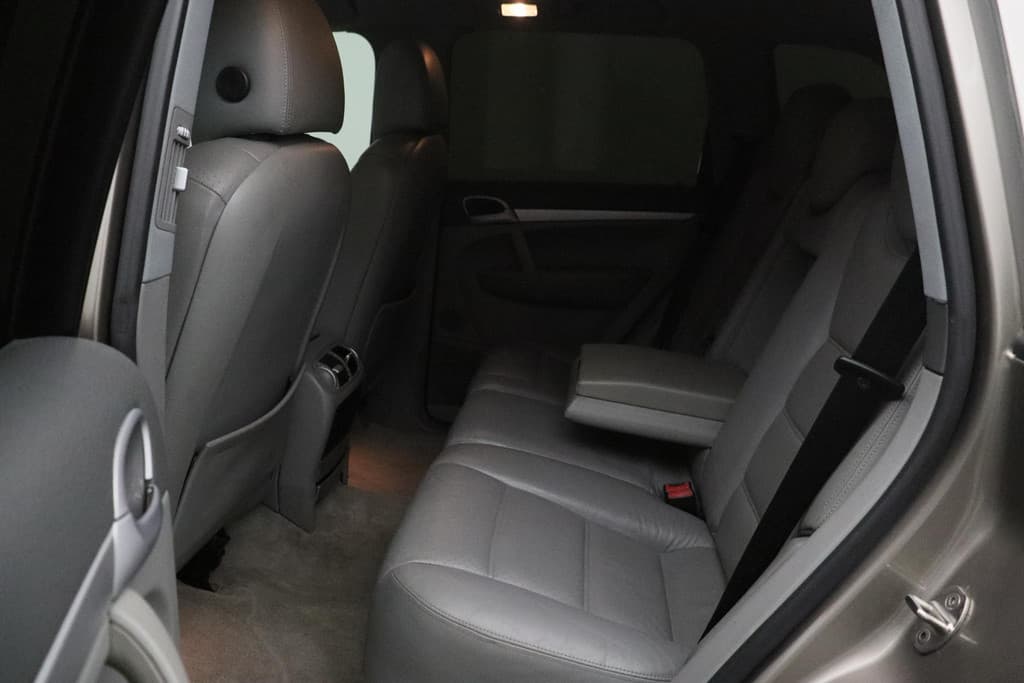 Porsche Cayenne 4.5 S thumbnail 17