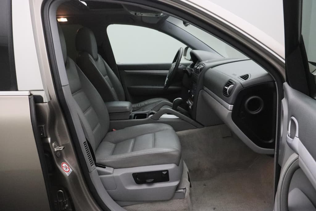 Porsche Cayenne 4.5 S thumbnail 19