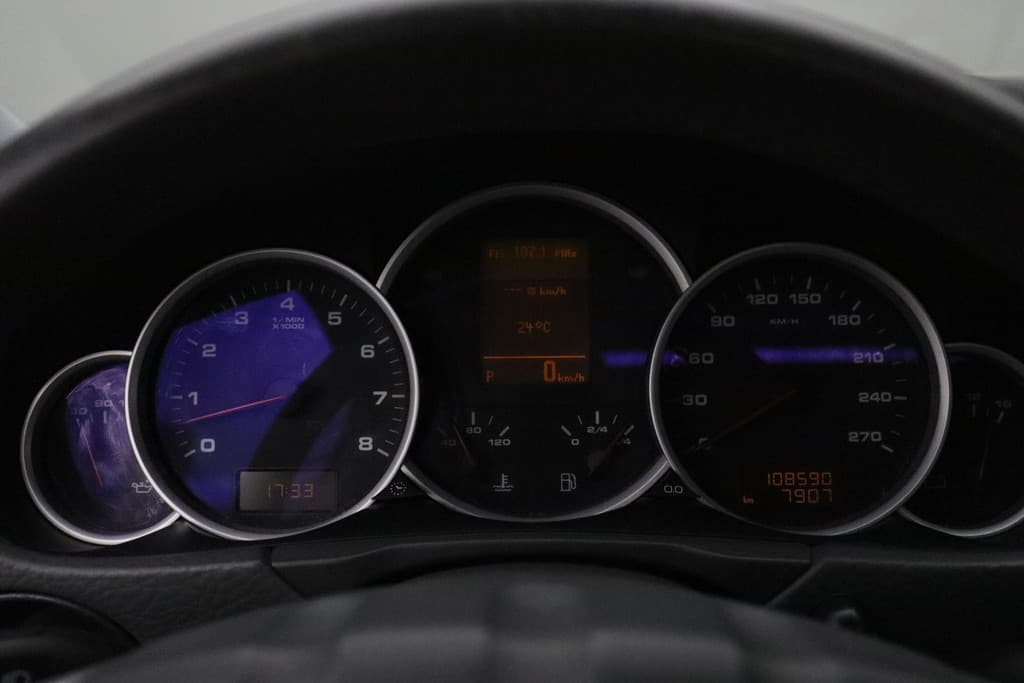 Porsche Cayenne 4.5 S thumbnail 29