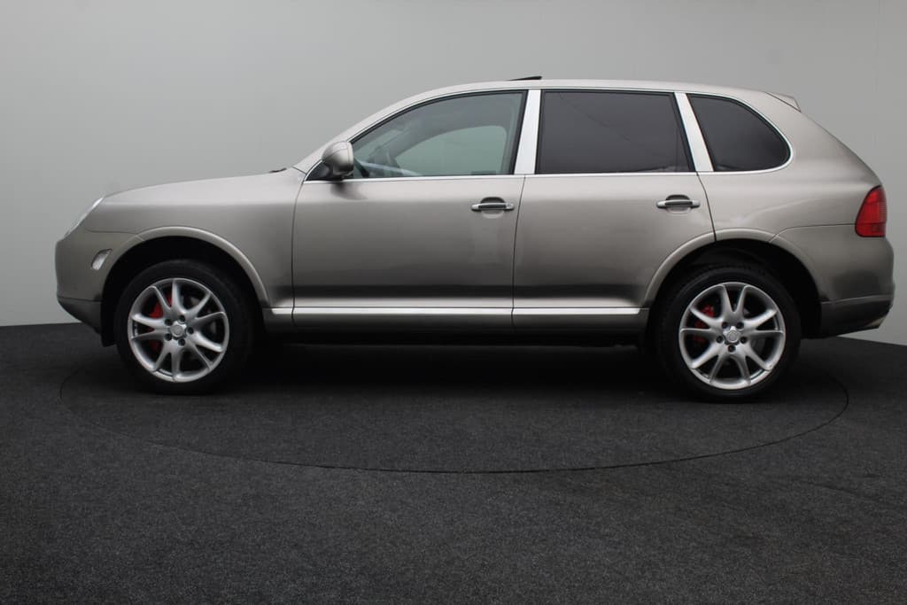 Porsche Cayenne 4.5 S thumbnail 6