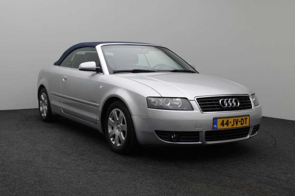 Audi A4 Cabriolet 2.4 V6 Exclusive thumbnail 13