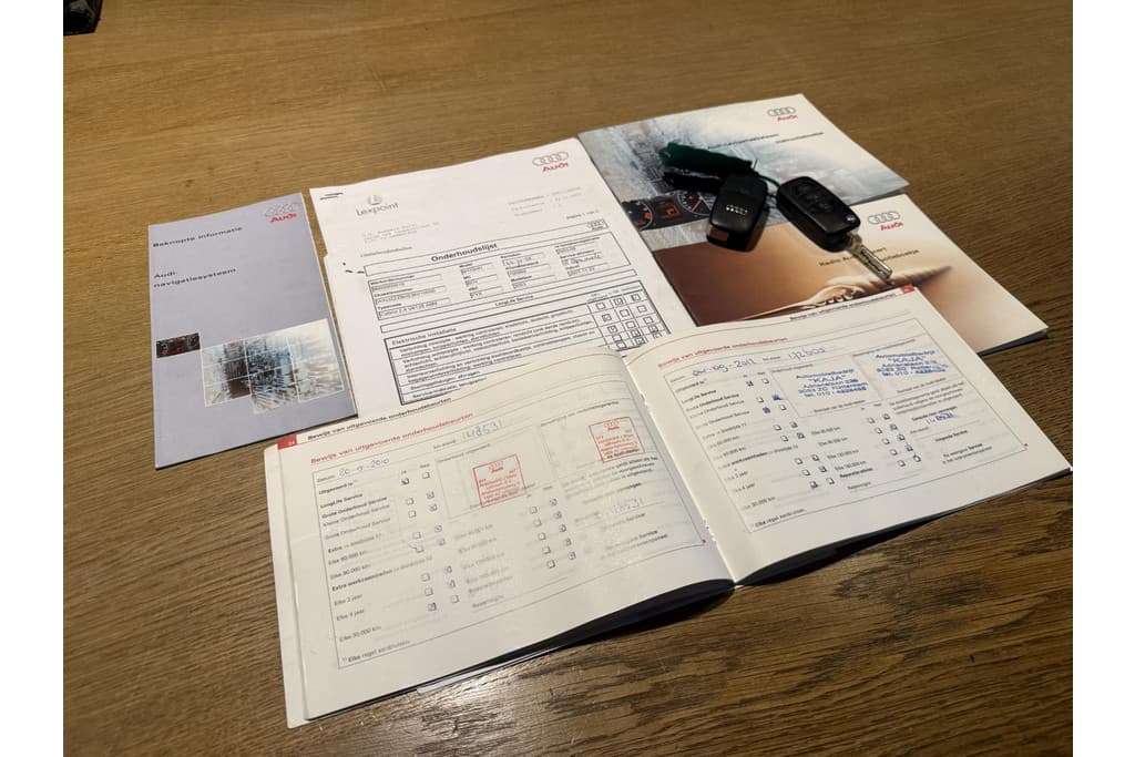 Audi A4 Cabriolet 2.4 V6 Exclusive thumbnail 14