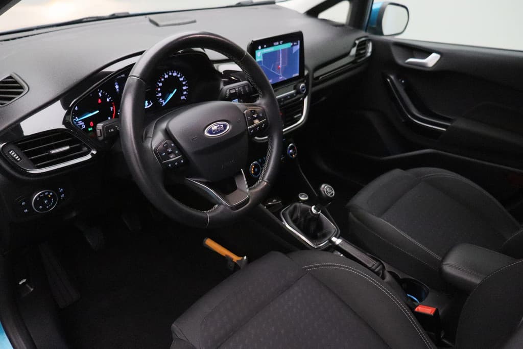 Ford Fiesta 1.0 EcoBoost Titanium thumbnail 11