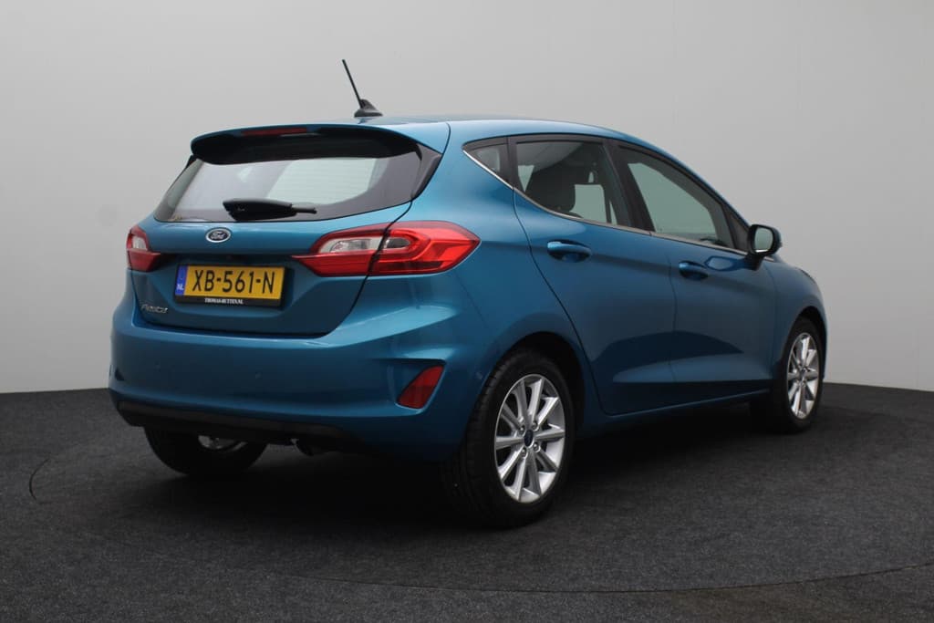 Ford Fiesta 1.0 EcoBoost Titanium thumbnail 3