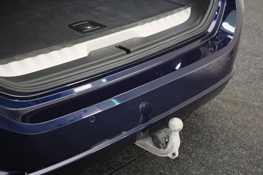 BMW 3 Serie Touring 320e thumbnail 17