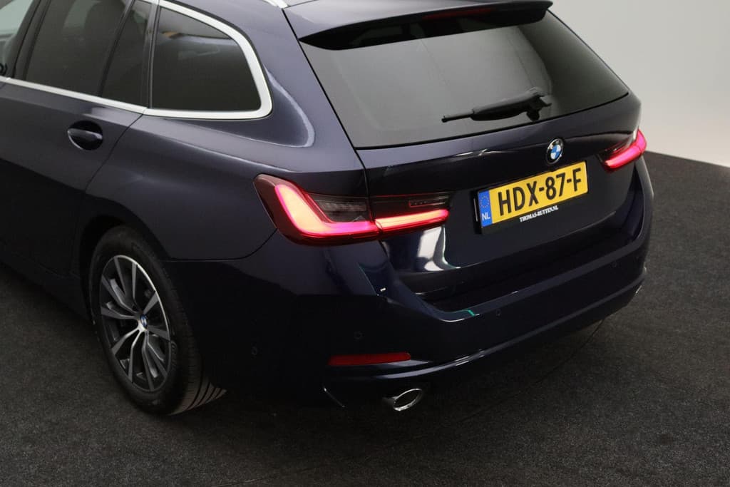 BMW 3 Serie Touring 320e thumbnail 18