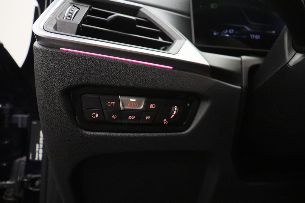 BMW 3 Serie Touring 320e thumbnail 24