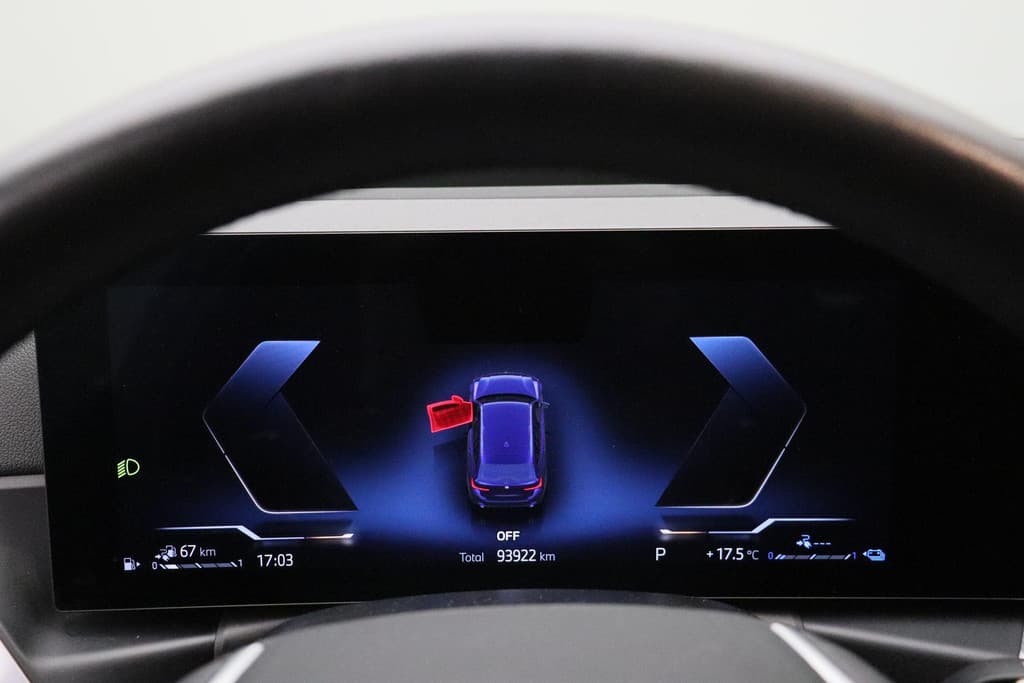 BMW 3 Serie Touring 320e thumbnail 33